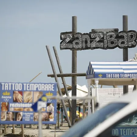 Casa Coral Mamaia Nord 3*