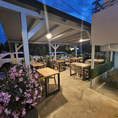 Casa Coral Mamaia Nord 3* Năvodari