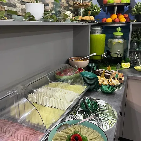 Casa Coral Mamaia Nord 3*